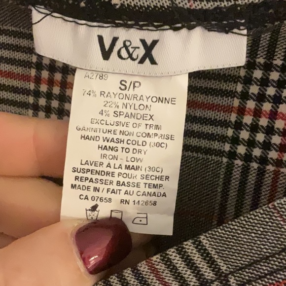 V&X Plaid Pleated Mini Skirt, Size S/P, Black/White/Red - Picture 3 of 3